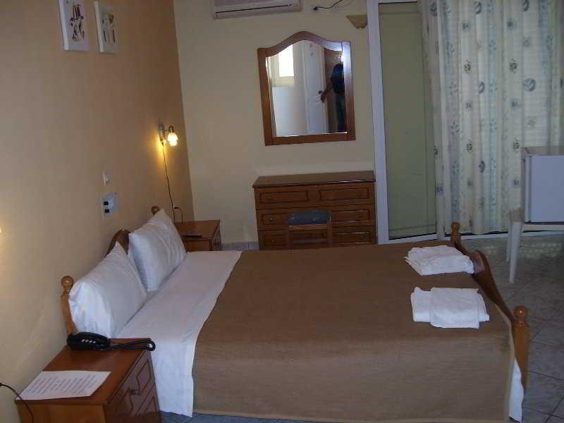Apollon Hotel Plánosz Kültér fotó
